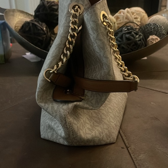 Michael Kors Purse and Wallet - Picture 2 of 4